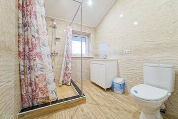 Фото номера Дом с 4 спальнями Дома для отпуска Новый коттедж с баней и беседкой возле Минска г. Острошицкий городок 18